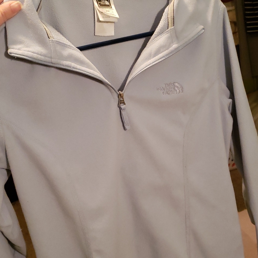 1/4 Zip north face top
